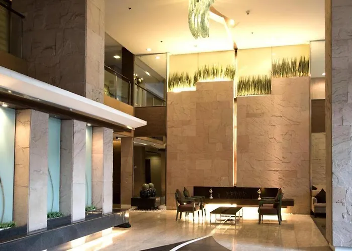 2bedroom,2bathroom,swimming Pool,family Type * Manila