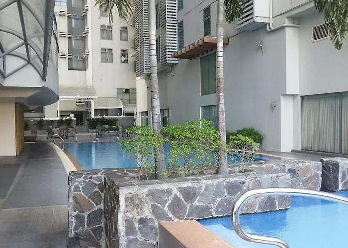 2bedroom,2bathroom,swimming Pool,family Type