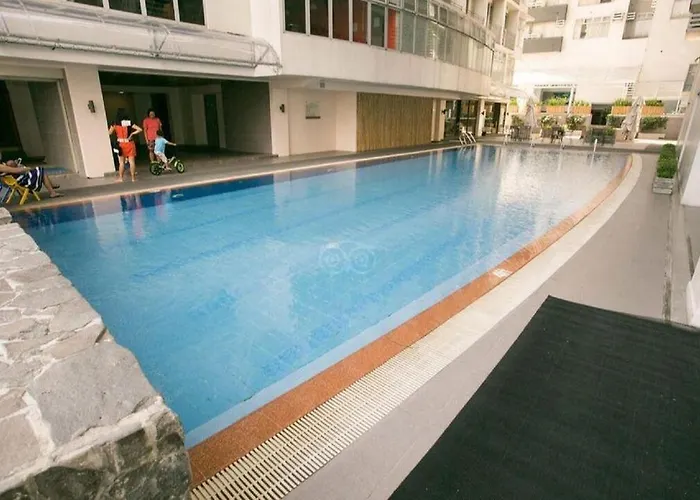 Apartment 2bedroom,2bathroom,swimming Pool,family Type *