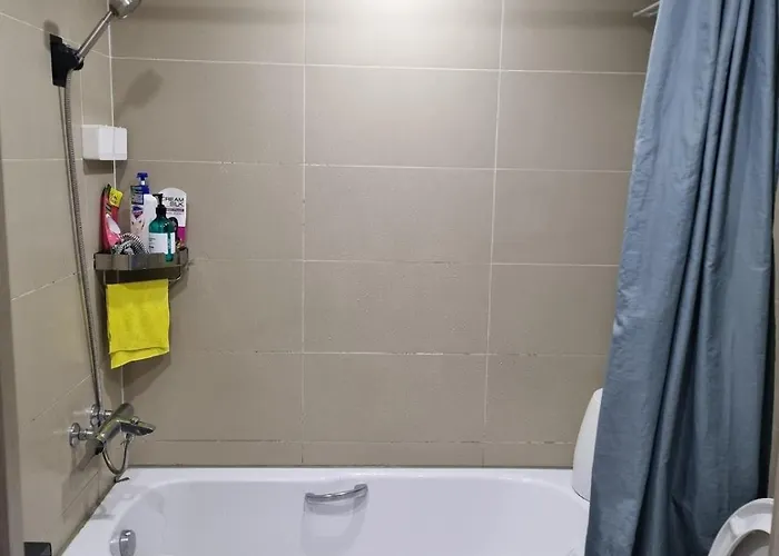 2bedroom,2bathroom,swimming Pool,family Type Manila