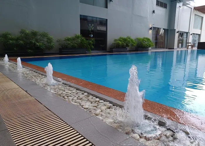 2bedroom,2bathroom,swimming Pool,family Type * Manila
